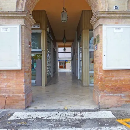 Borgo Leopardi Апартаменты *